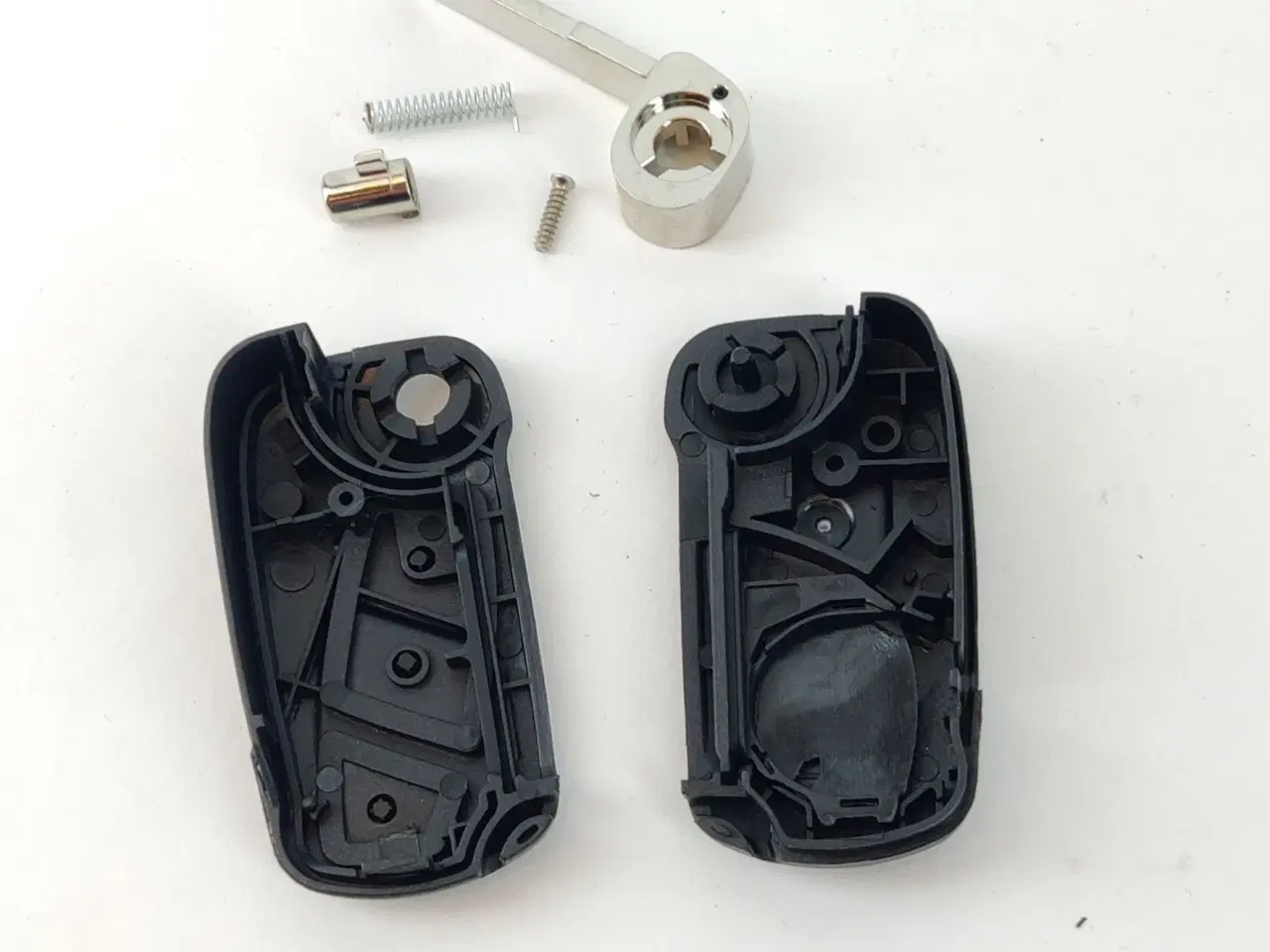 Billede 2 - Bilnøgle reparations kit til Ford KA 3 knaps Folde Nøgle
