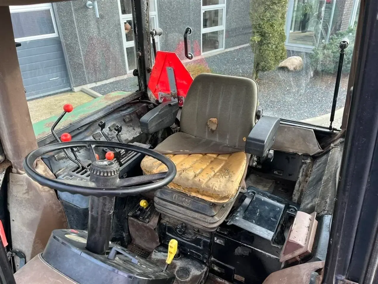 Billede 9 - John Deere 2650 KUN 3268 timer og meget snild og handy traktor