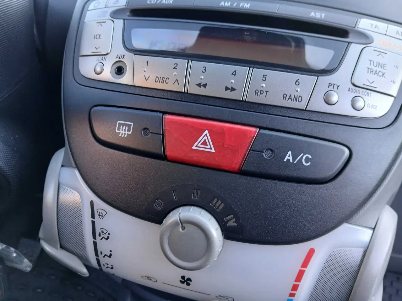 Billede 6 - Toyota Aygo 1,0 Air-Con . Nysynet 