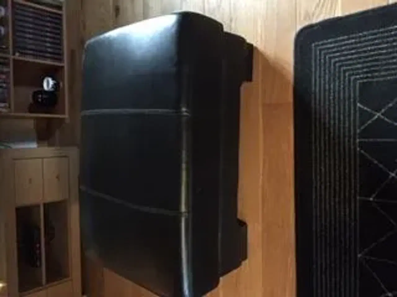 Billede 1 - Læderpuf