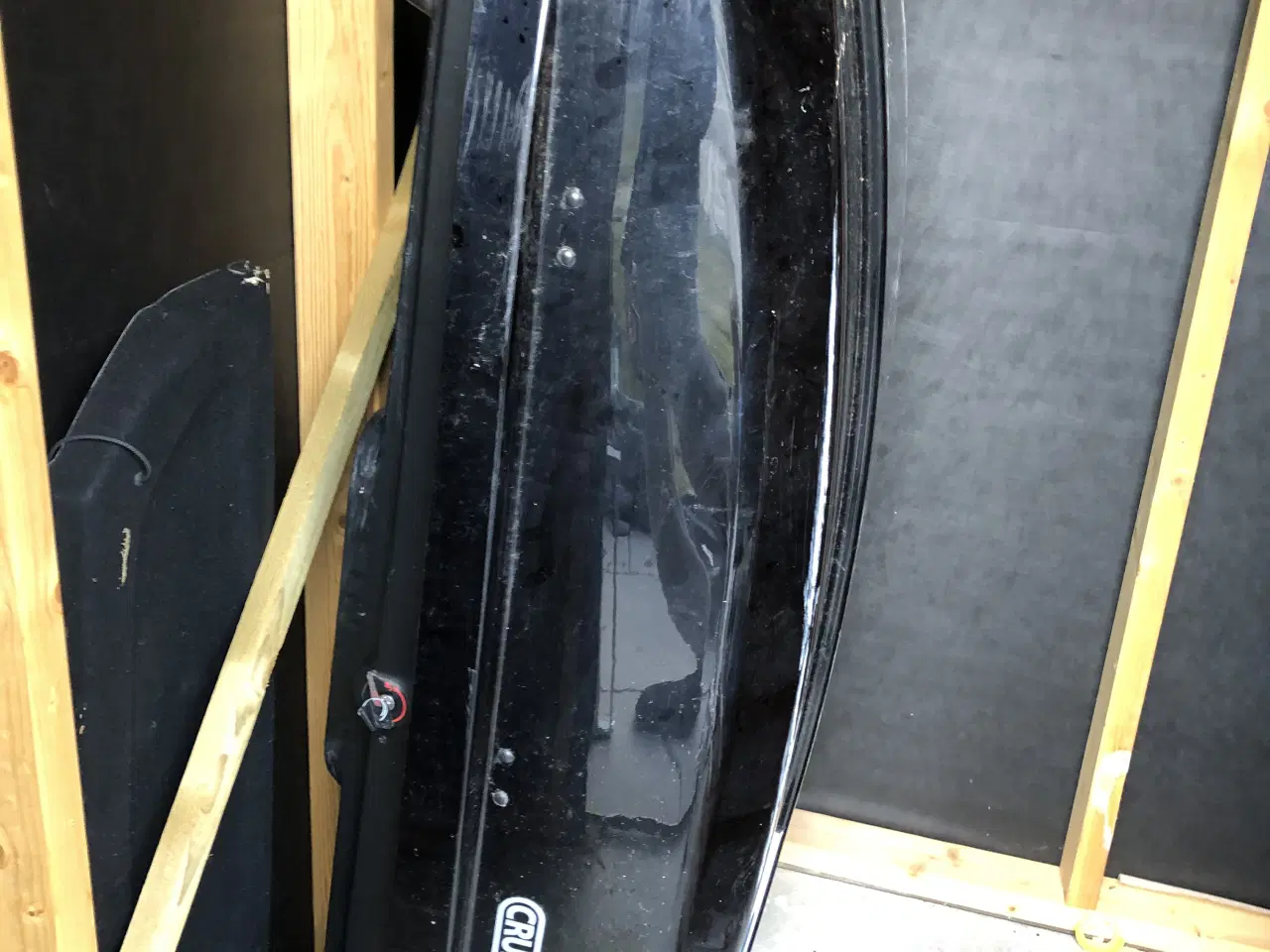 Billede 2 - Tagboks med tagbøjler til