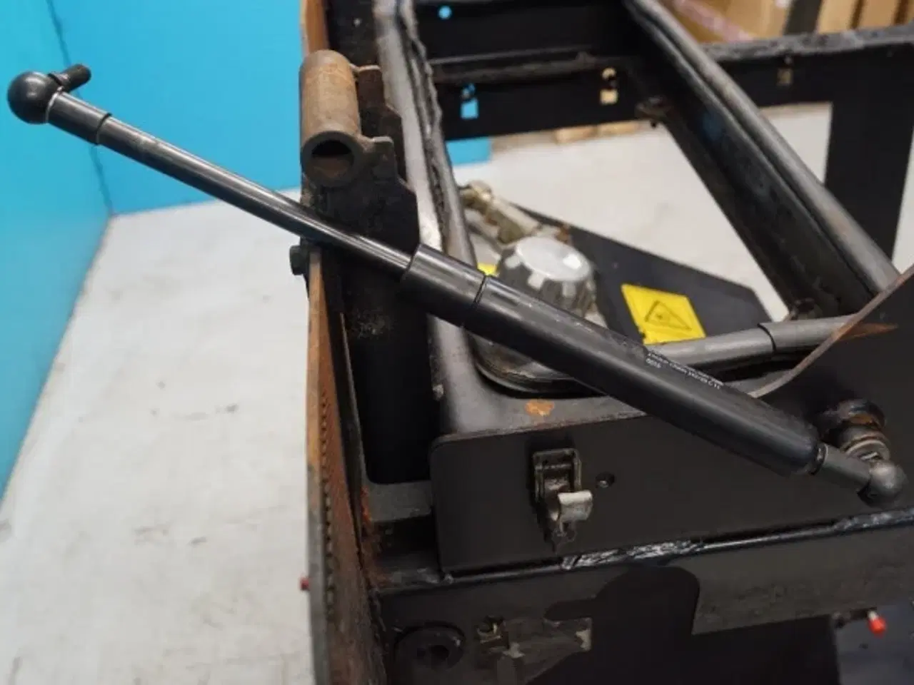 Billede 10 - Case 621D Hydrauliktank 86984737