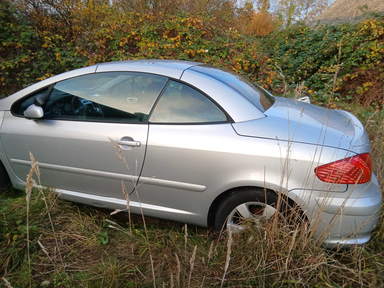 Billede 2 - Indregistreret som skolevogn. 