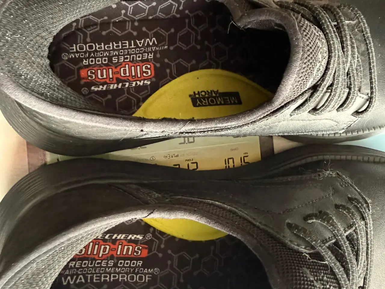 Billede 3 - Skecher sko Vandtæt str.44