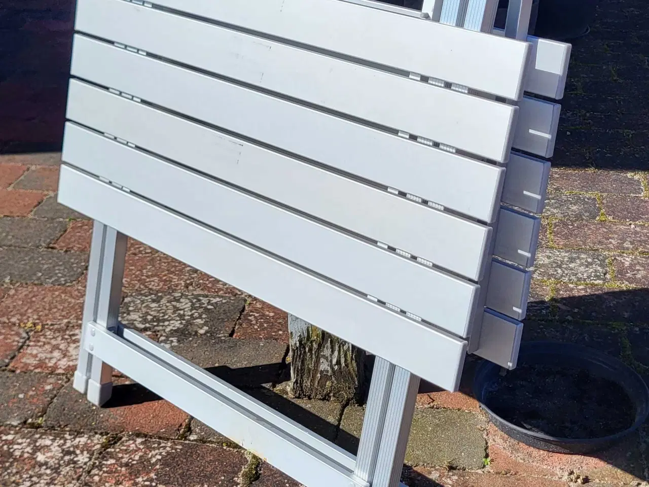 Billede 2 - Campingbord i aluminium