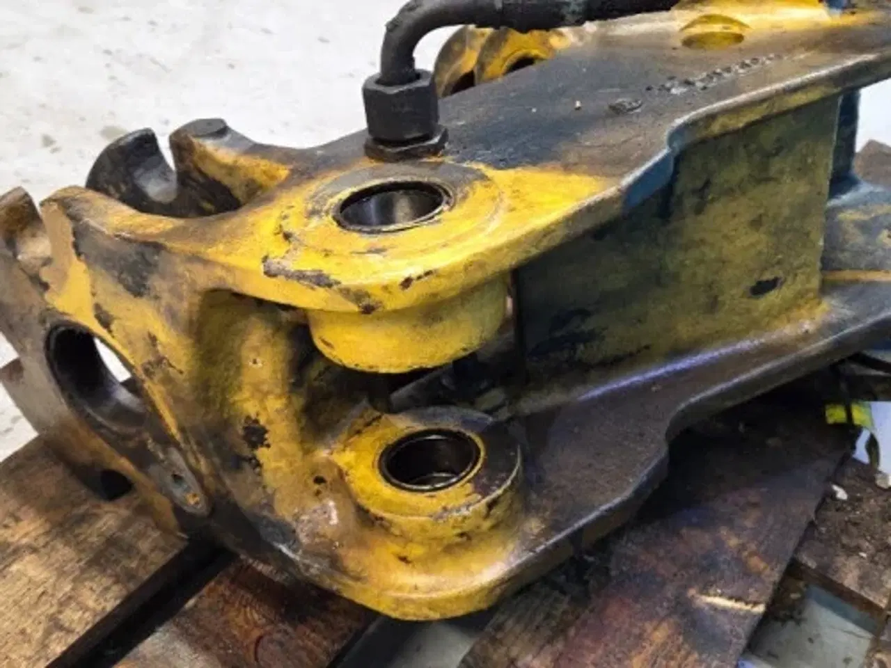 Billede 7 - New Holland LB110 Beslag 85803623