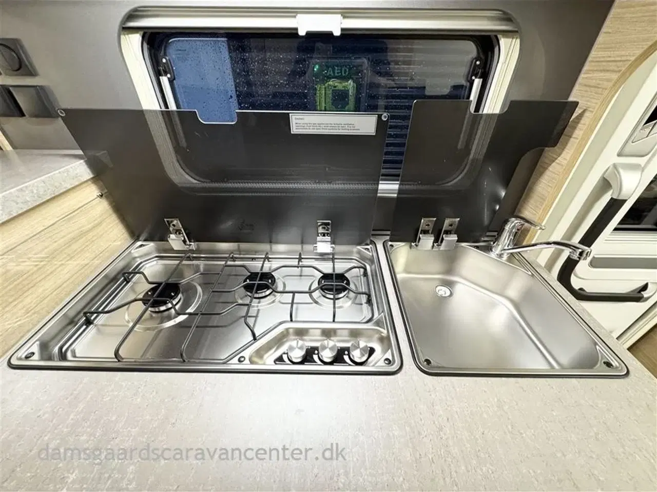 Billede 13 - 2025 - Fendt Bianco Selection 465 TG   Enkeltsenge-Lamel-Gulvtemp.-Truma Combi 4E