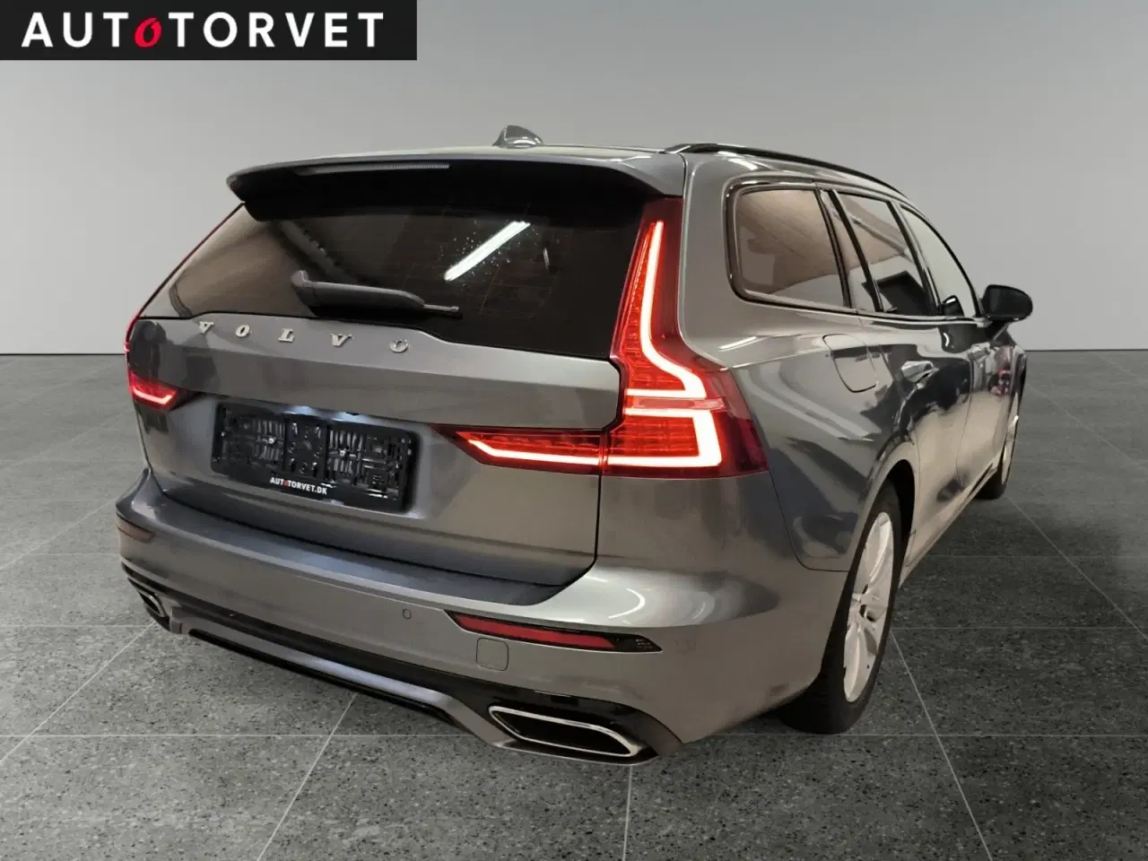 Billede 3 - Volvo V60 2,0 D4 190 R-Design aut.