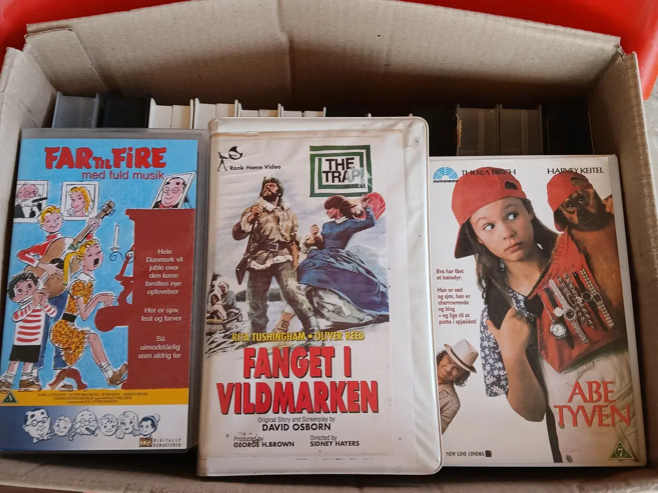 Billede 9 - Kasse med vhs