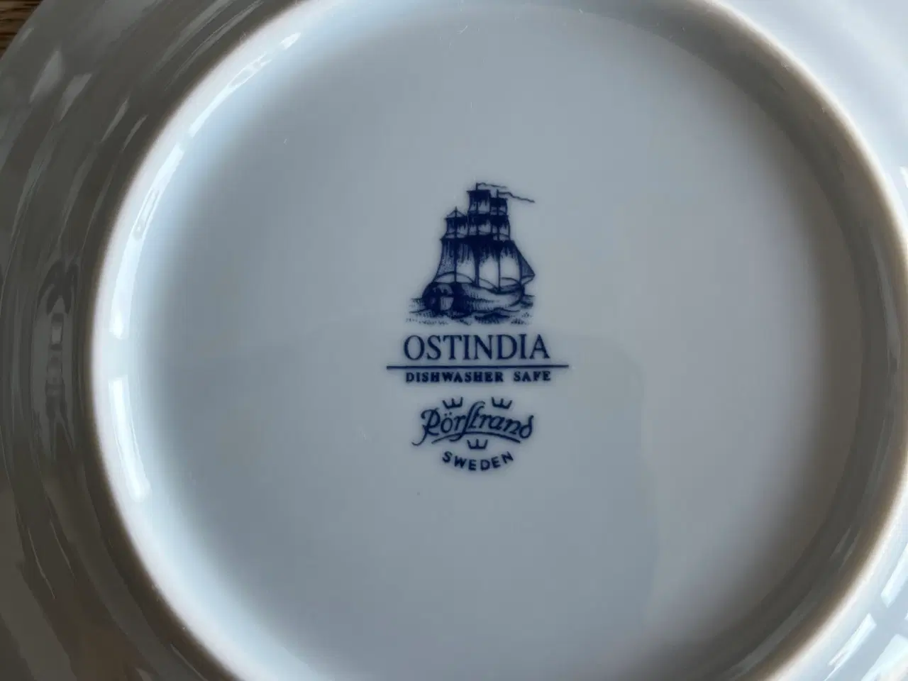 Billede 2 - Rörstrand Ostindia kaffe/tekopper og tallerkener 