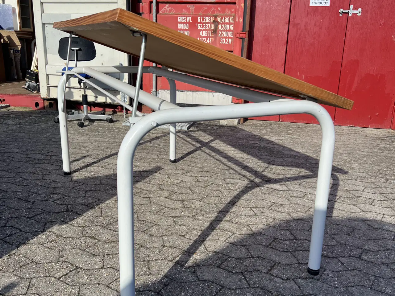 Billede 2 - skrive-/ tegneborde - fra Randers Møbler