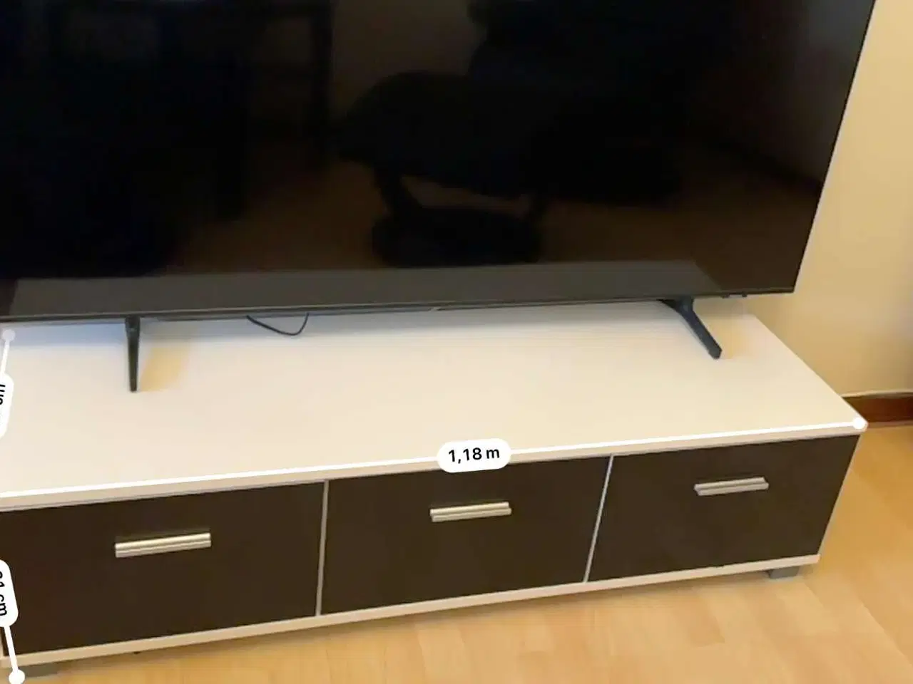 Billede 1 - Fint TV bord 