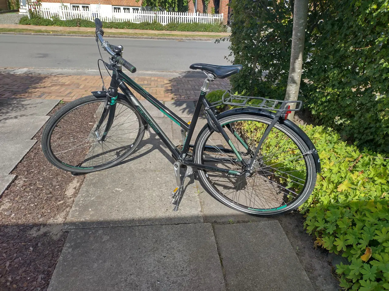 Billede 2 - Centurion Challenger cykel med 7 gear og 2 nøgler.