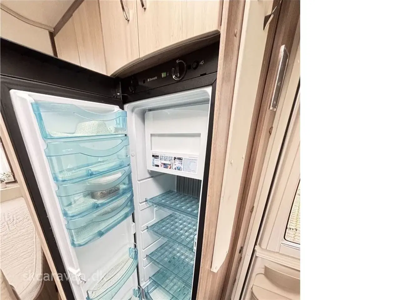 Billede 7 - 2014 - Hobby De Luxe Easy 400 SFE   Pæn og velholdt campingvogn