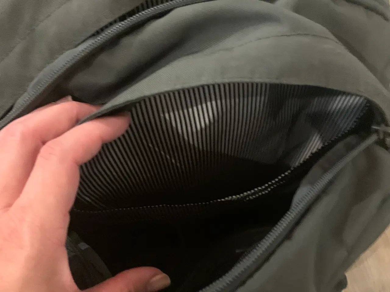 Billede 4 - Rygsæk/skoletaske fra Beckmann City Max 34L