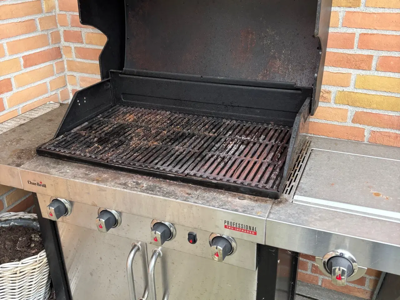 Billede 2 - Char-Broil Professional 4400 gasgrill