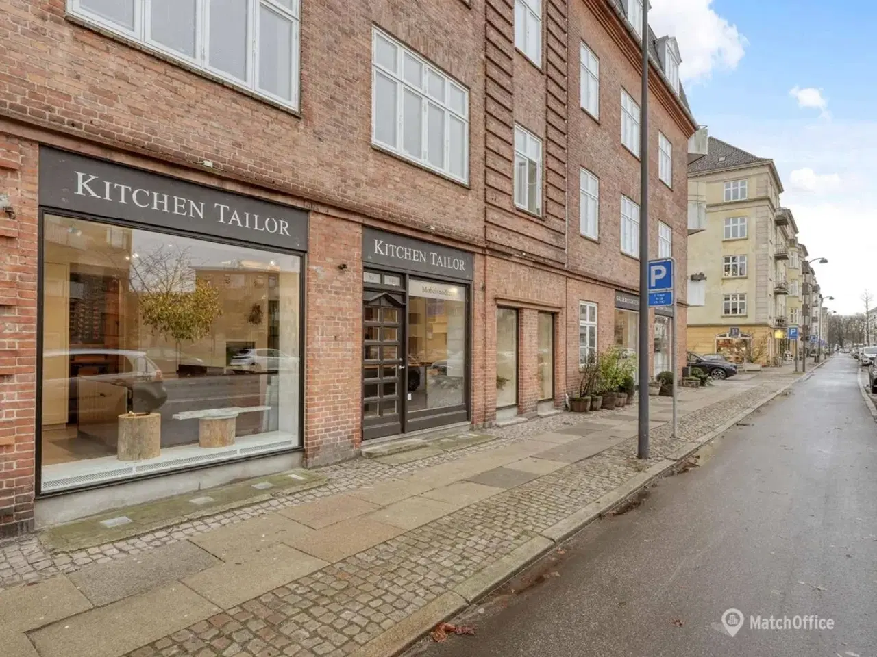 Billede 1 - Erhvervsandel med god beliggenhed på Hellerup Strandvej