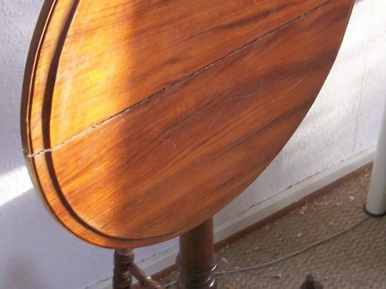 Billede 5 - Tilt Top Table