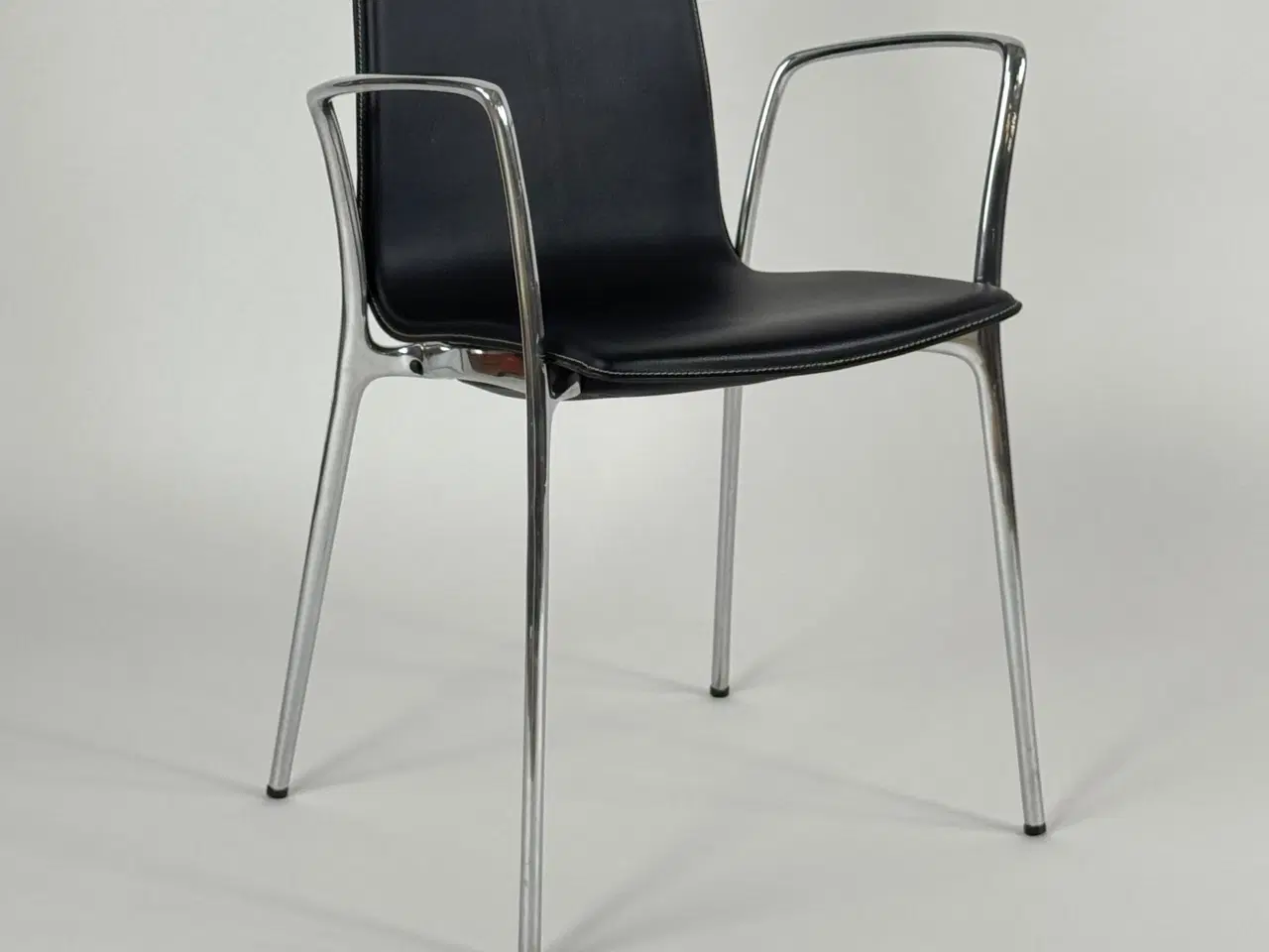 Billede 1 - Akaba Gorka Stol – Sort Læder/Krom