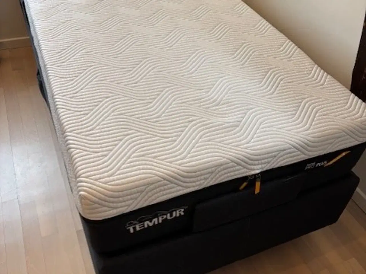 Billede 2 - FEJLKØB - Tempur Spring box elevation med Pro Plus