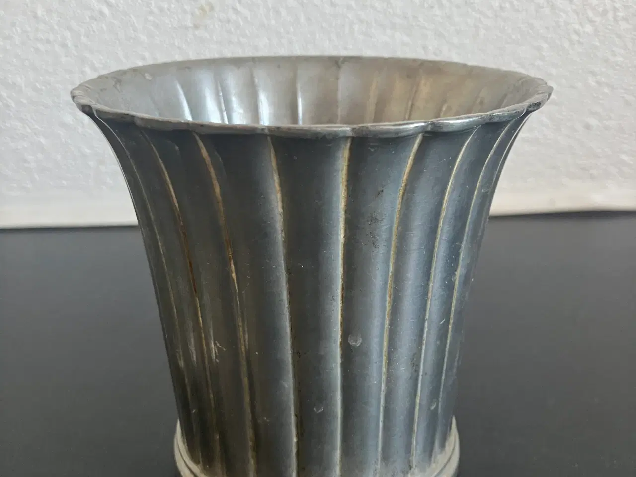 Billede 1 - Just Andersen 2353 tin vase 