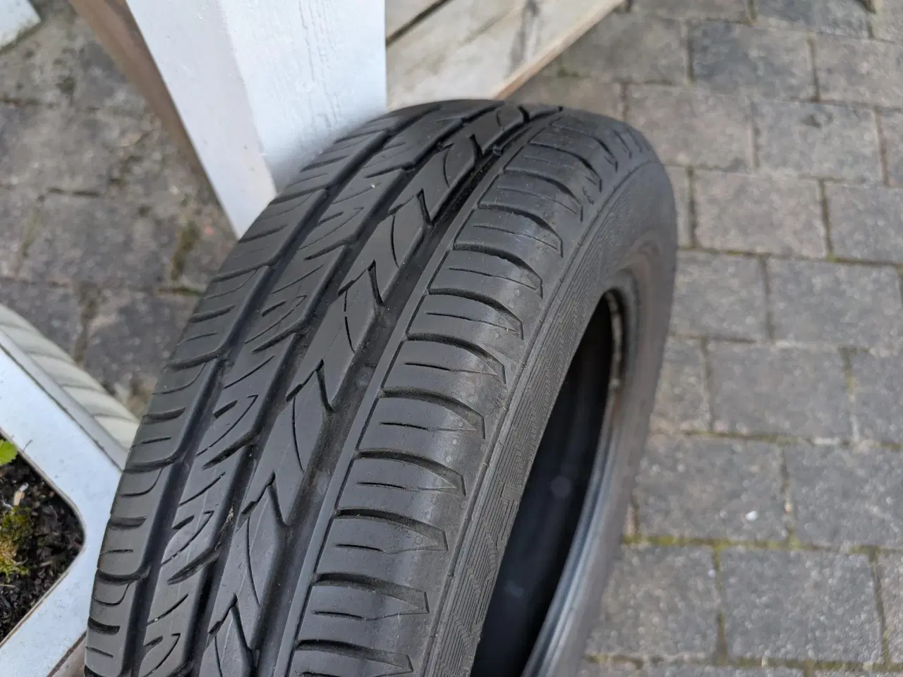 Billede 3 - Gislavad Ultra Speed 2 185/65-15 Sommerdæk