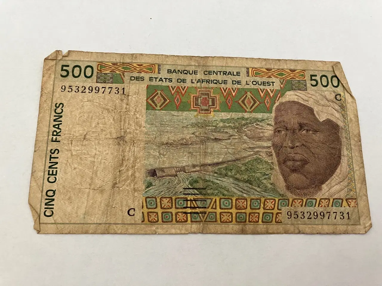Billede 1 - 500 Francs Central African States - Dårlig stand
