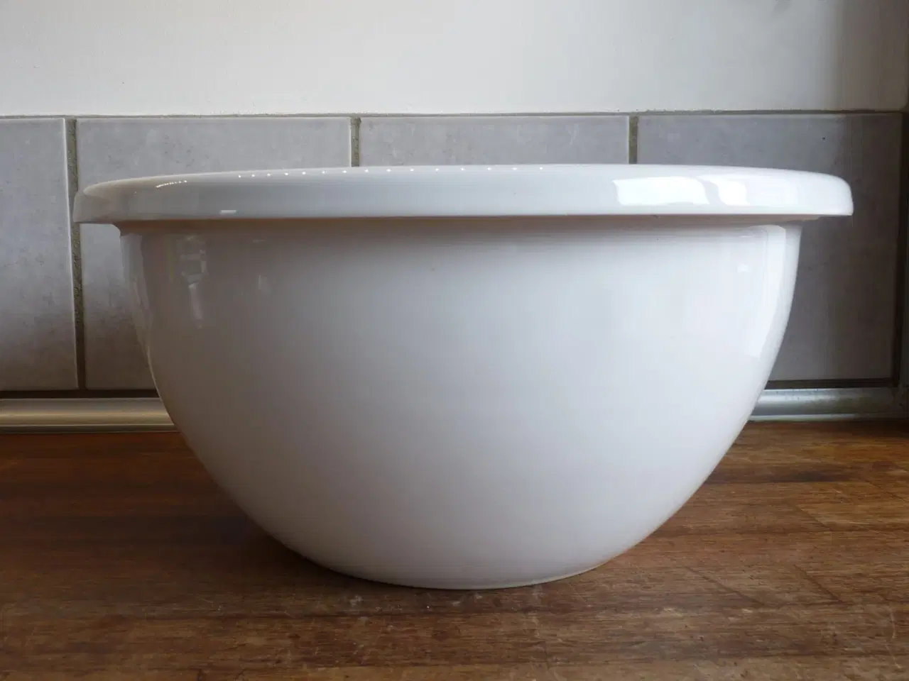 Billede 3 - Lille rund håndvask fra Villeroy & Boch