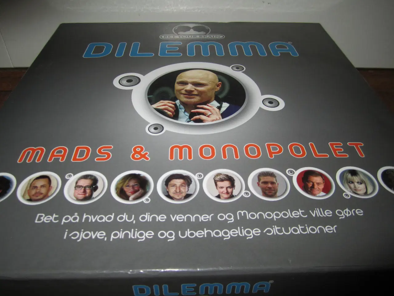 Billede 2 - MADS & MONOPOLET. Dilemma. 