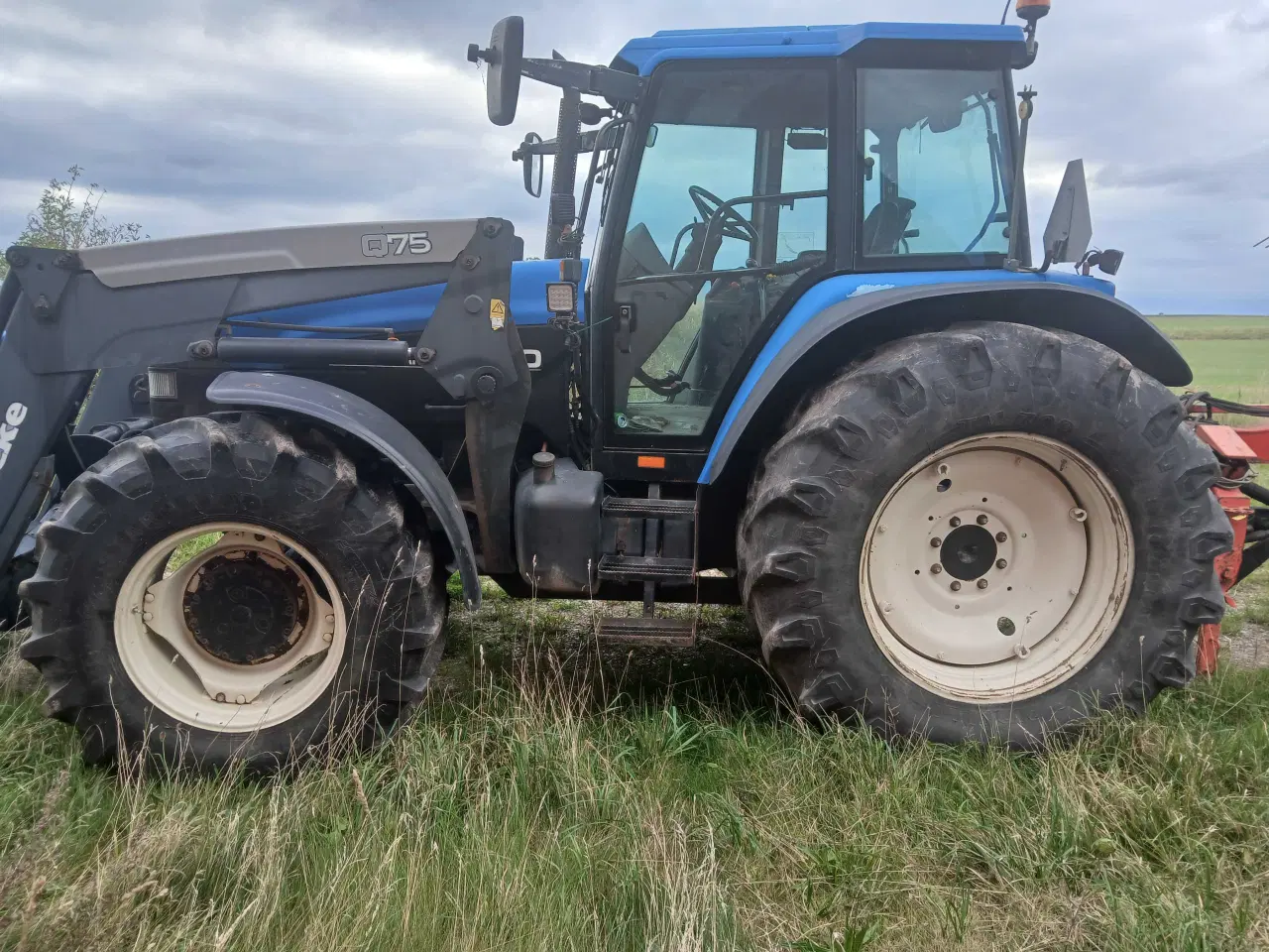 Billede 4 - New holland 8560 med frontlæsser