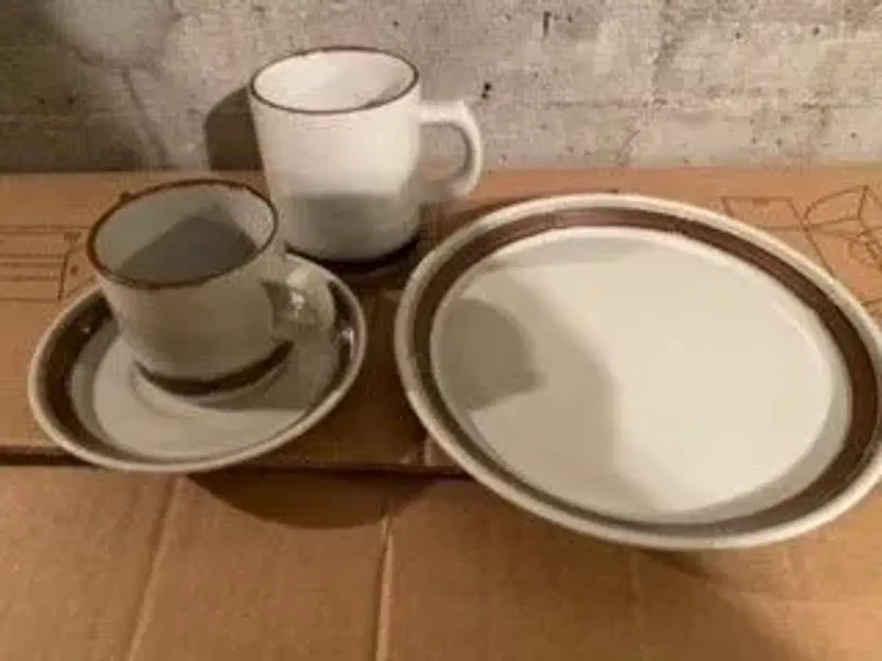 Billede 3 - Stentøj håndmalet spise og kaffes stel