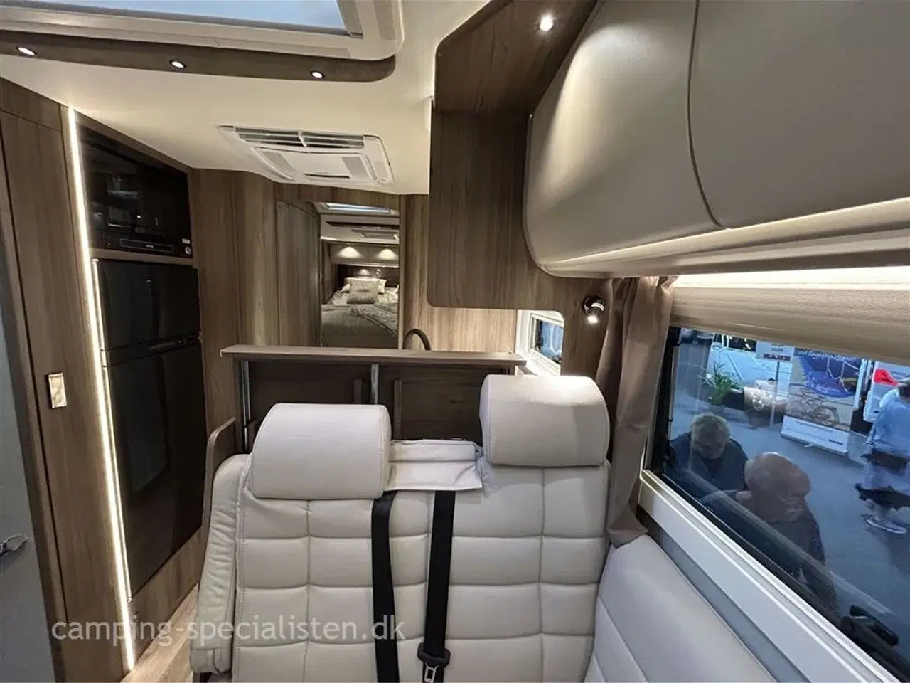 Billede 6 - 2026 - Kabe Imperial   NYHED 2026 Kabe Imperial R I830 kan snart ses hos Camping-Specialisten.dk