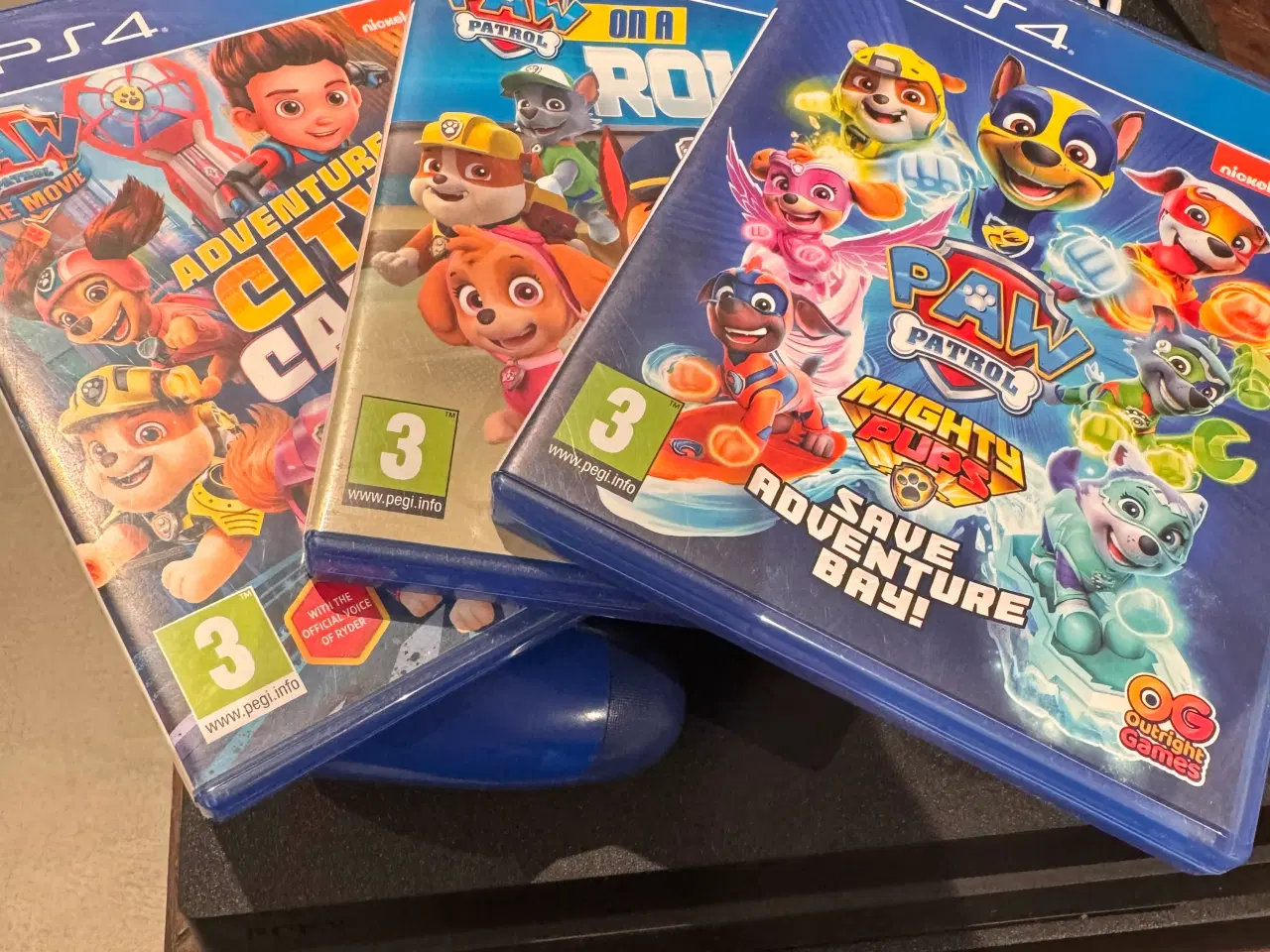 Billede 2 - Playstation 4 pro - 2 controllere