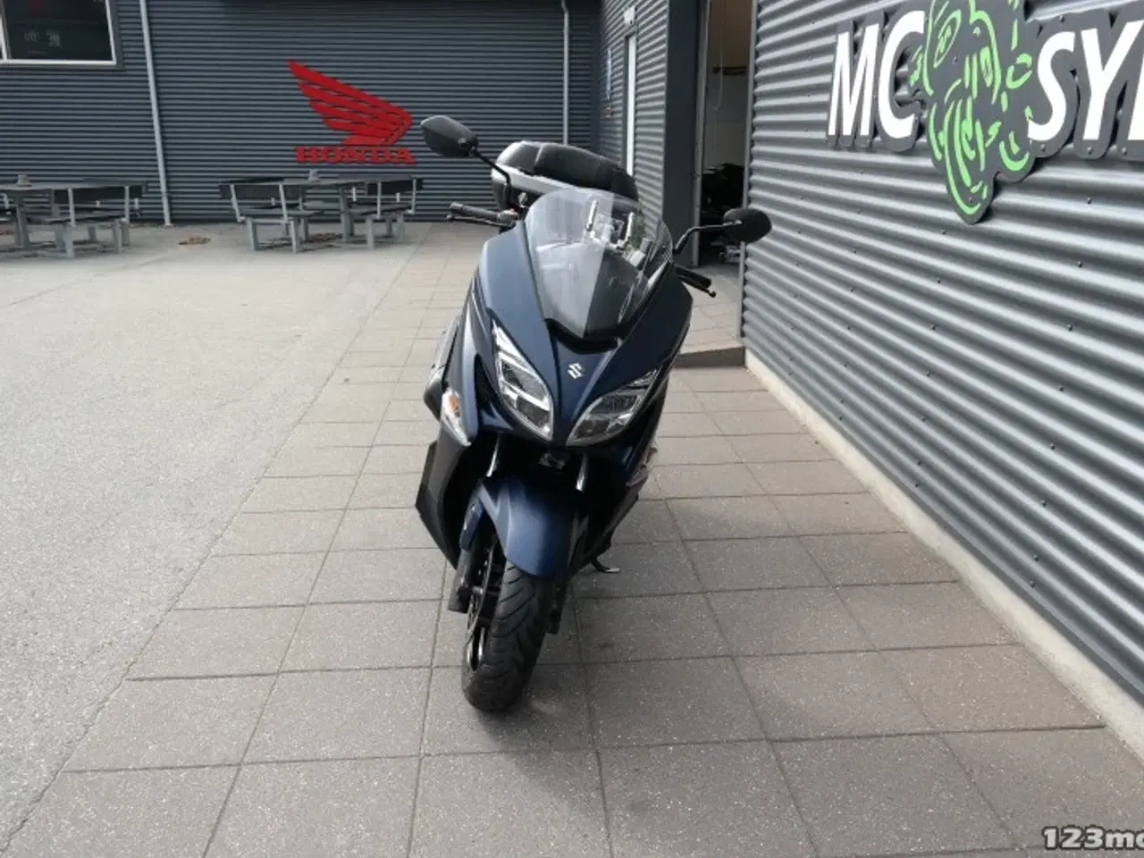 Billede 14 - Suzuki AN 400 Burgman MC-SYD       BYTTER GERNE