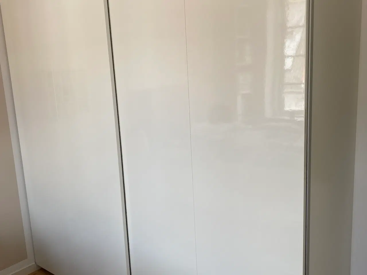 Billede 1 - Skydedøre hvide IKEA Hasvik