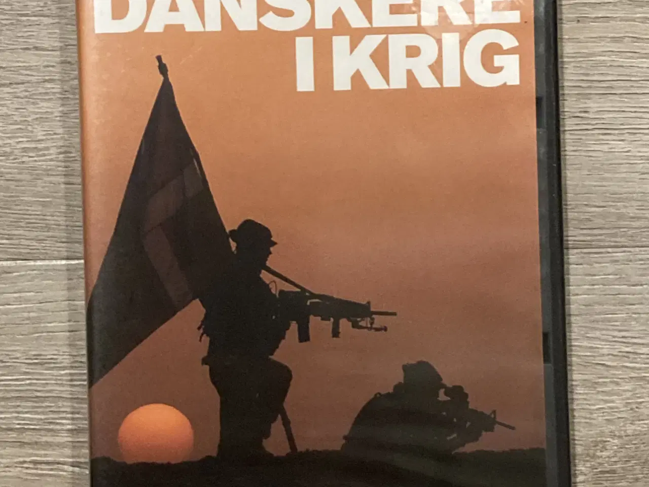 Billede 1 - 2 DVD’er: Danskere i krig