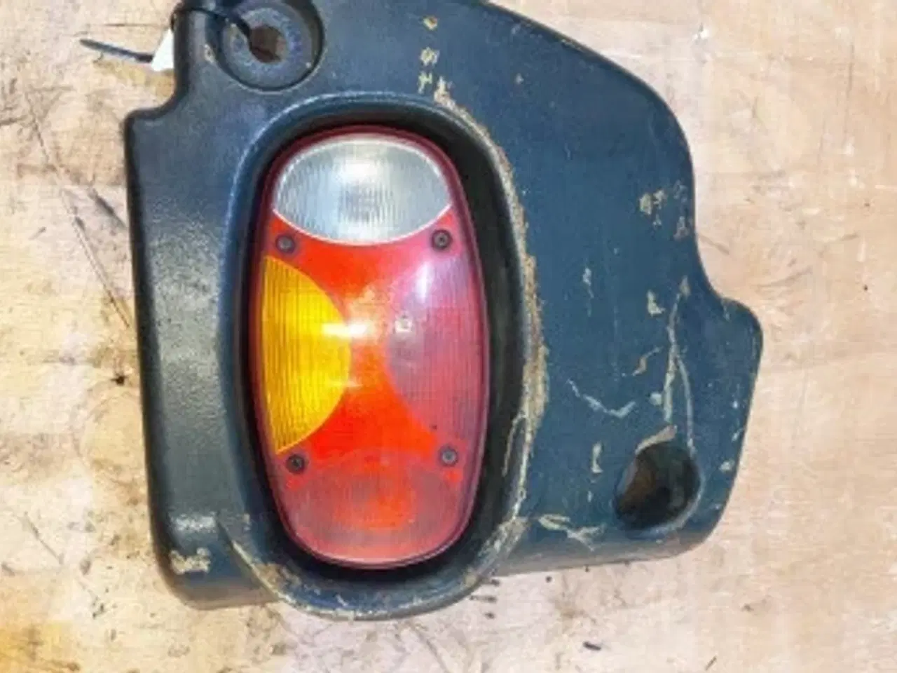 Billede 2 - Gehl AL750 Støbt Kofanger LH 50315797