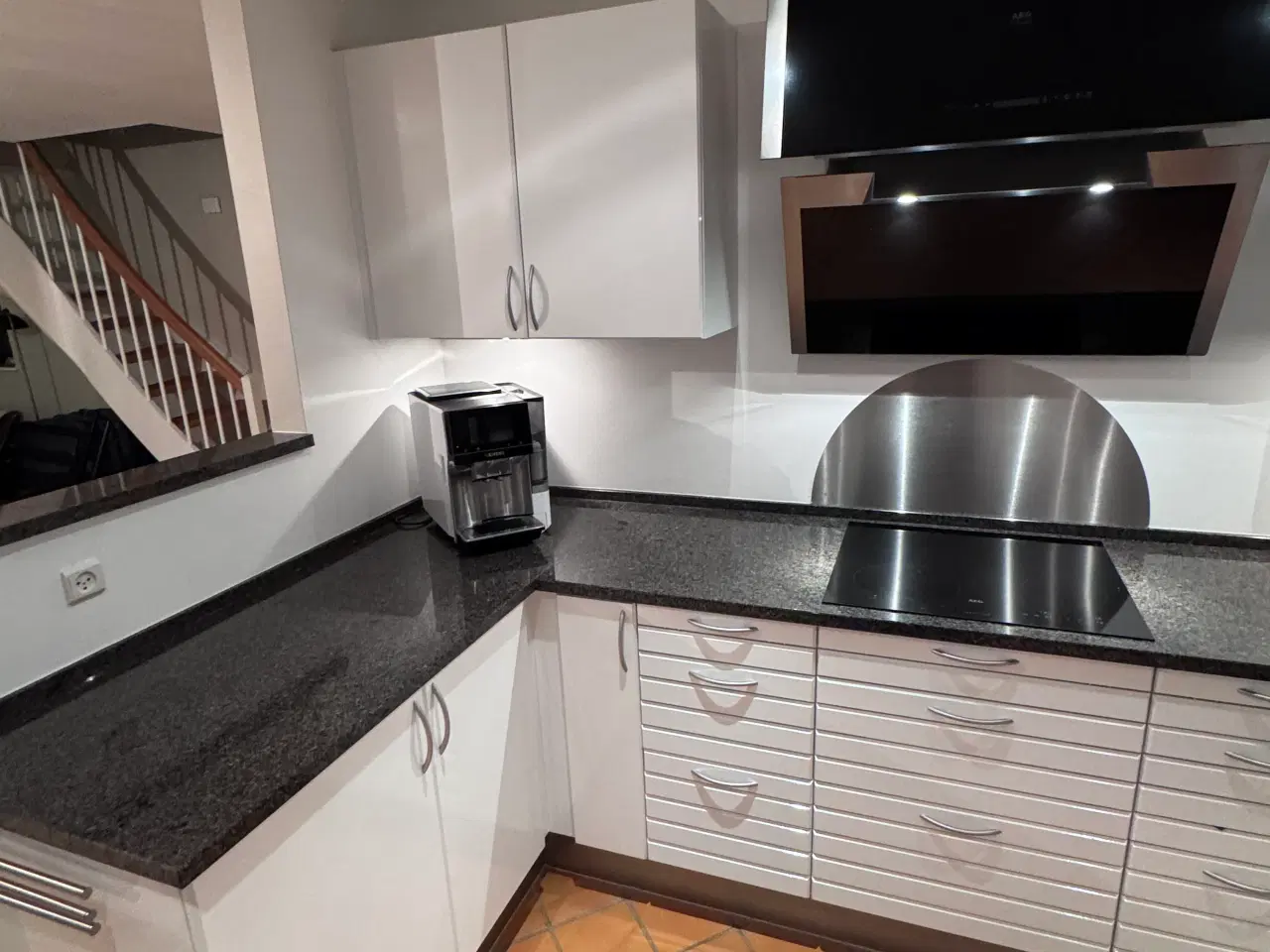 Billede 7 - HTH køkken hvid folieret, ex. Køleskab/opvask