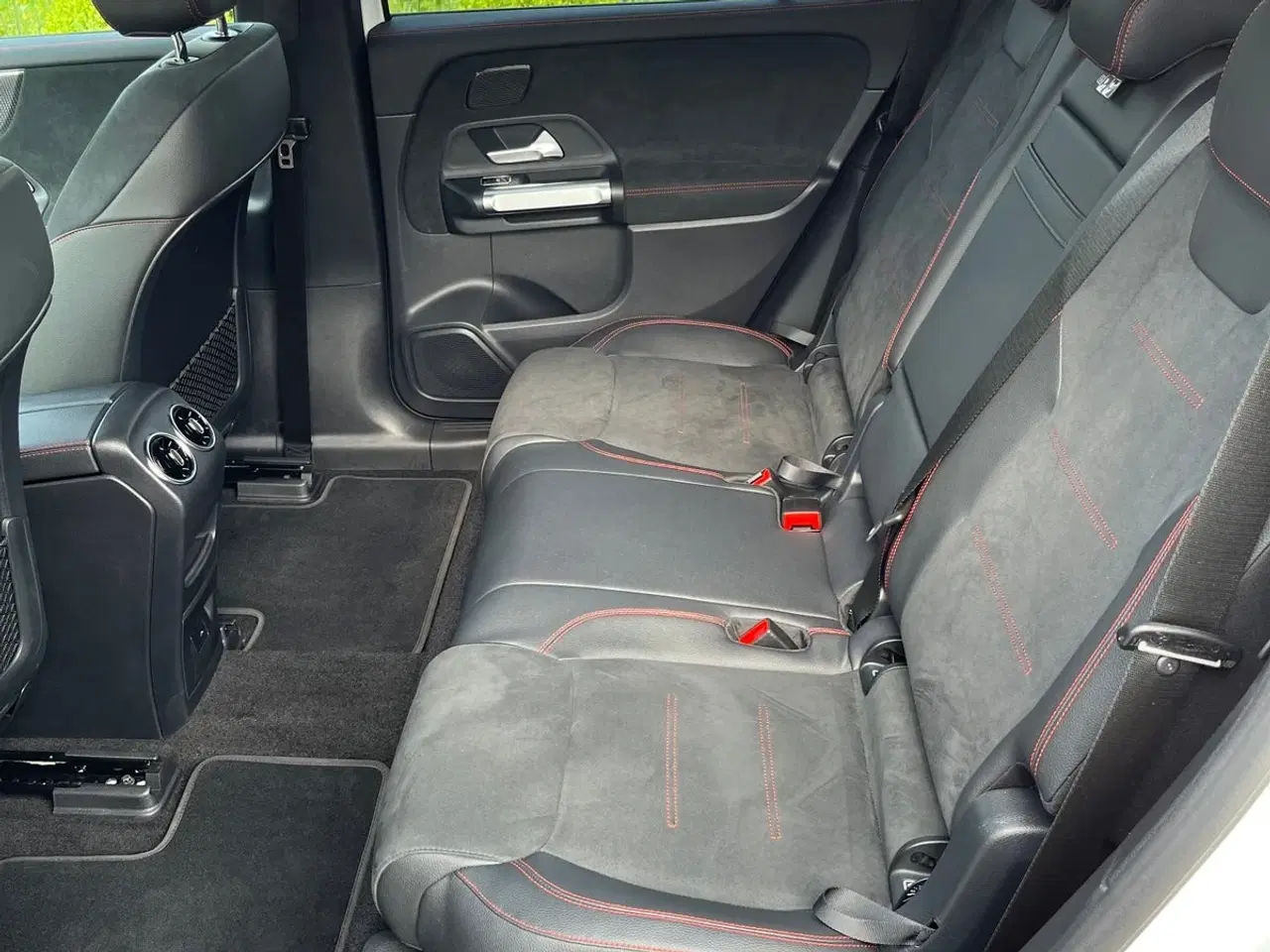 Billede 11 - Mercedes EQB300  AMG Line 4Matic