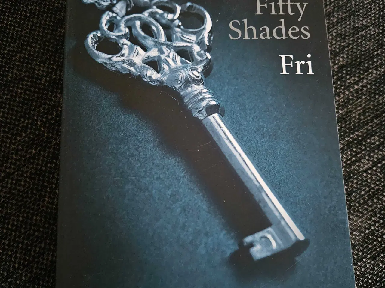 Billede 6 - FIFTY SHADES 3 BIND 
