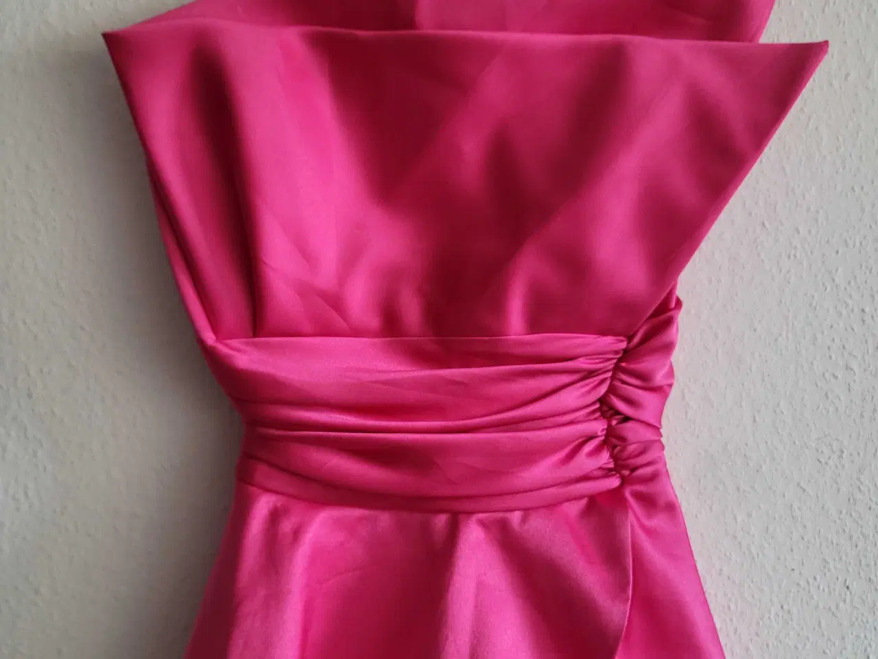 Billede 3 - 80er kjole