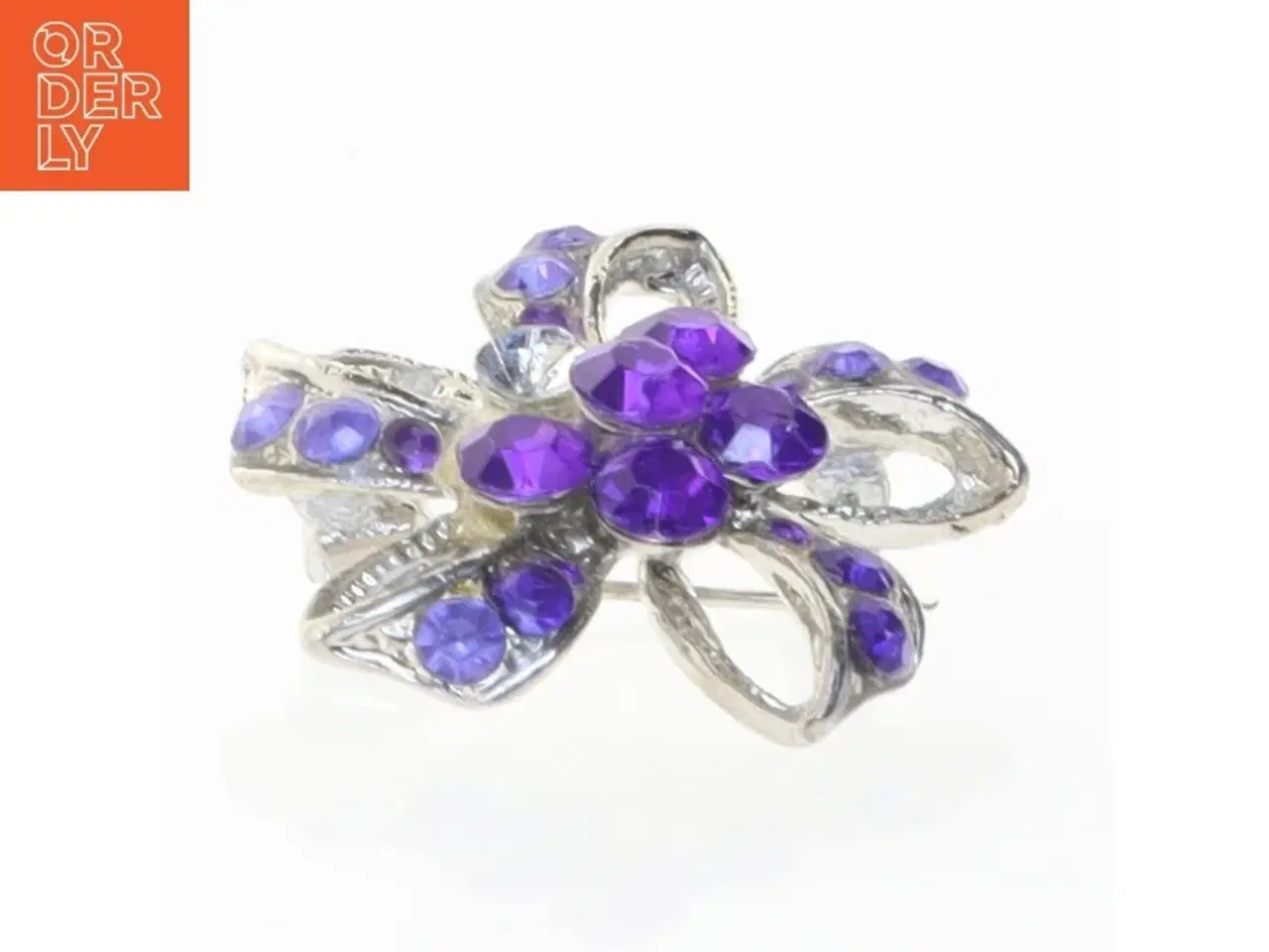 Billede 3 - Blomsterformet broche med lilla sten (str. 2,5 cm)