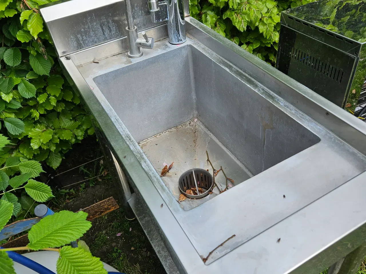 Billede 3 - Håndvask med hylde
