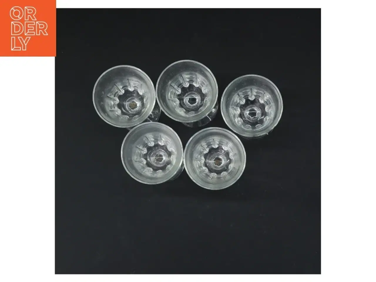 Billede 2 - Sæt af vinglas (str. 10 cm)