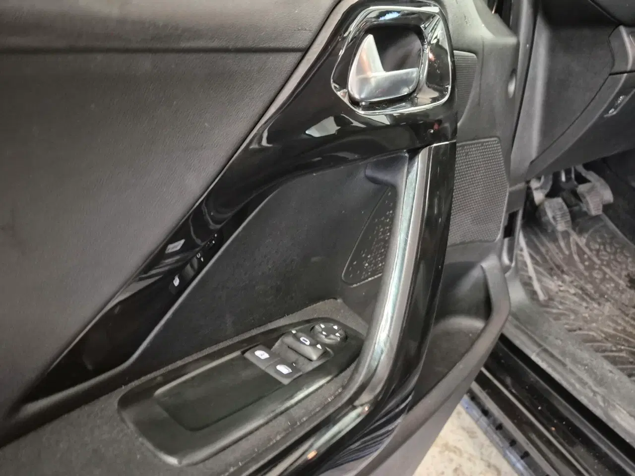 Billede 17 - Peugeot 208 1,5 BlueHDi Envy 100HK 5d 6g