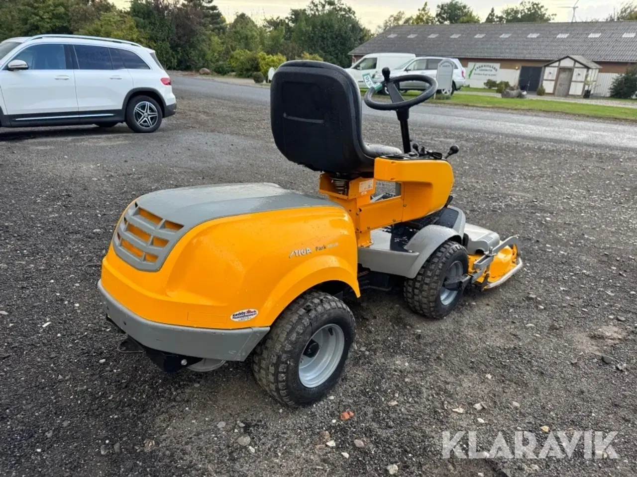 Billede 3 - Havetraktor Stiga Combi 95 PARK 420 LM P 901 CH