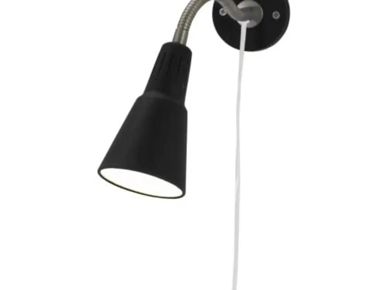 Billede 1 - 2 stk Ikea Kvart væglampe sort med ledpære