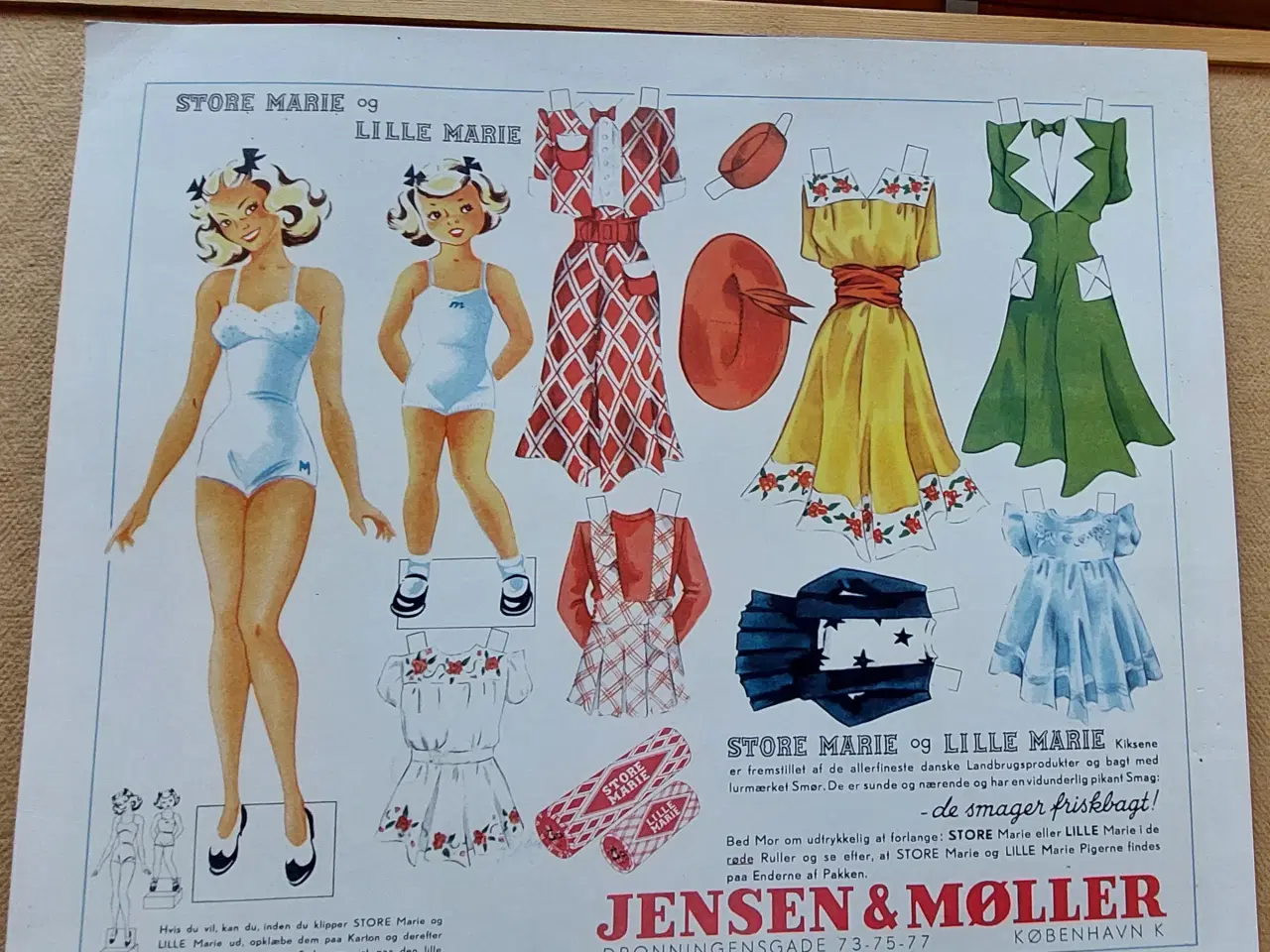 Billede 4 - Lot påklædningsdukker