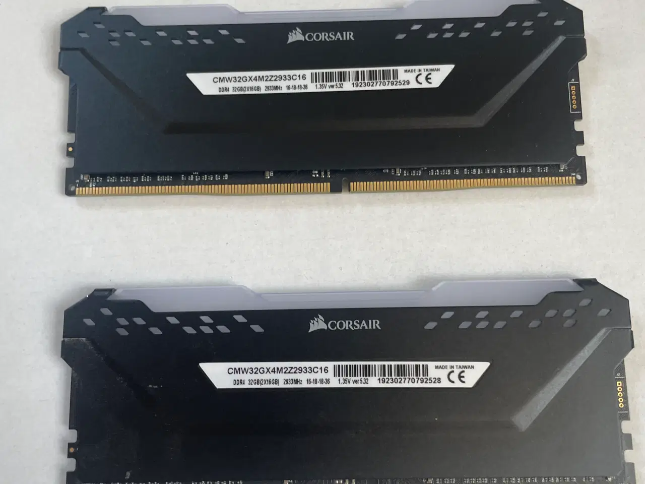 Billede 2 - Ddr 4 32gb ram led