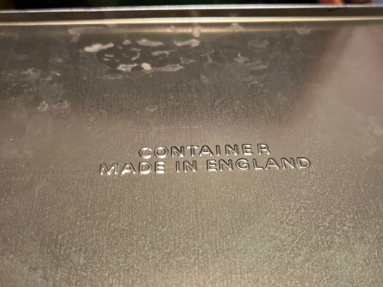 Billede 4 - Public Benefit Boot Company Benefit blikdåse metal